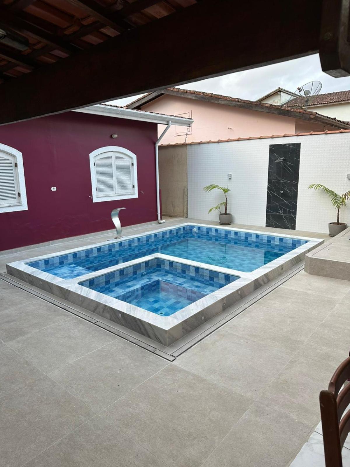 Casa No Centro De Сasa de vacaciones Bertioga