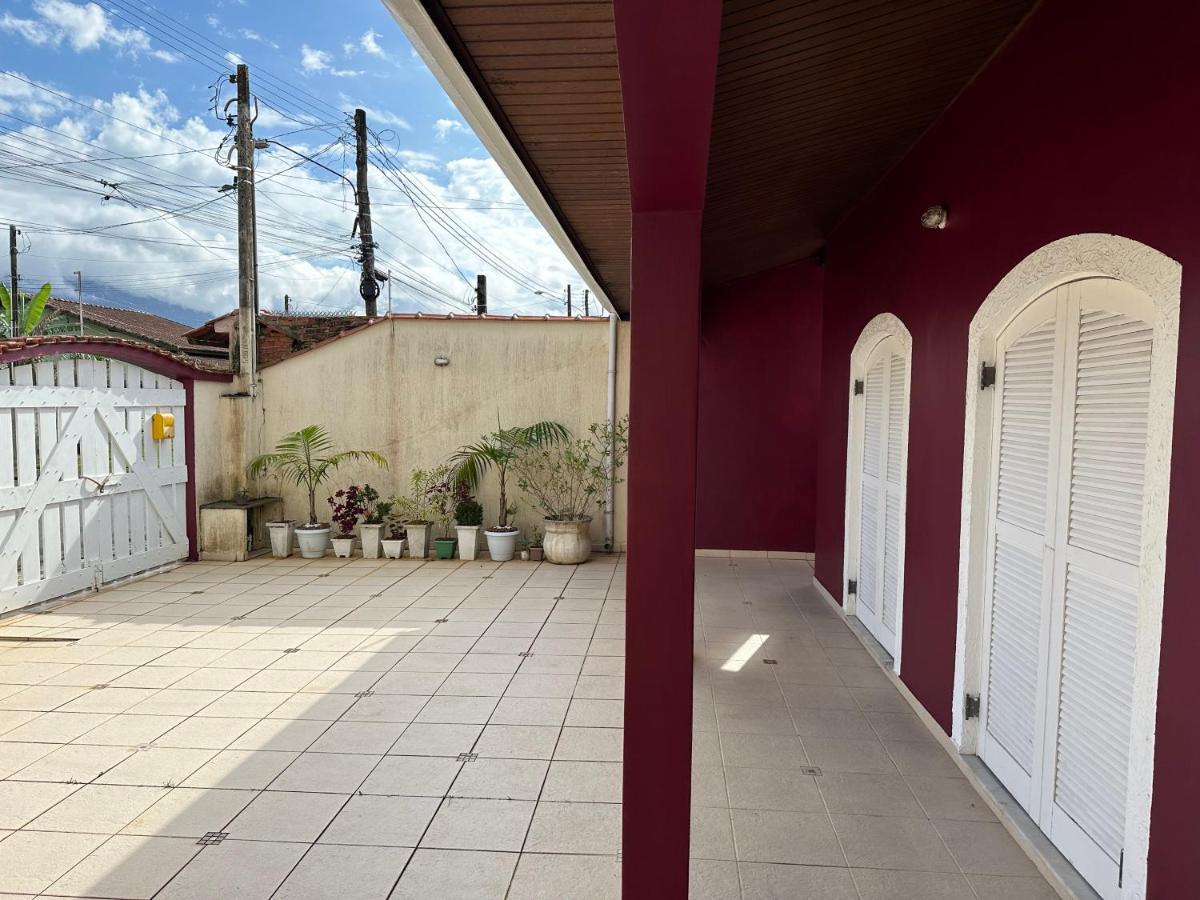 Casa No Centro De Com Piscina 度假居 Bertioga