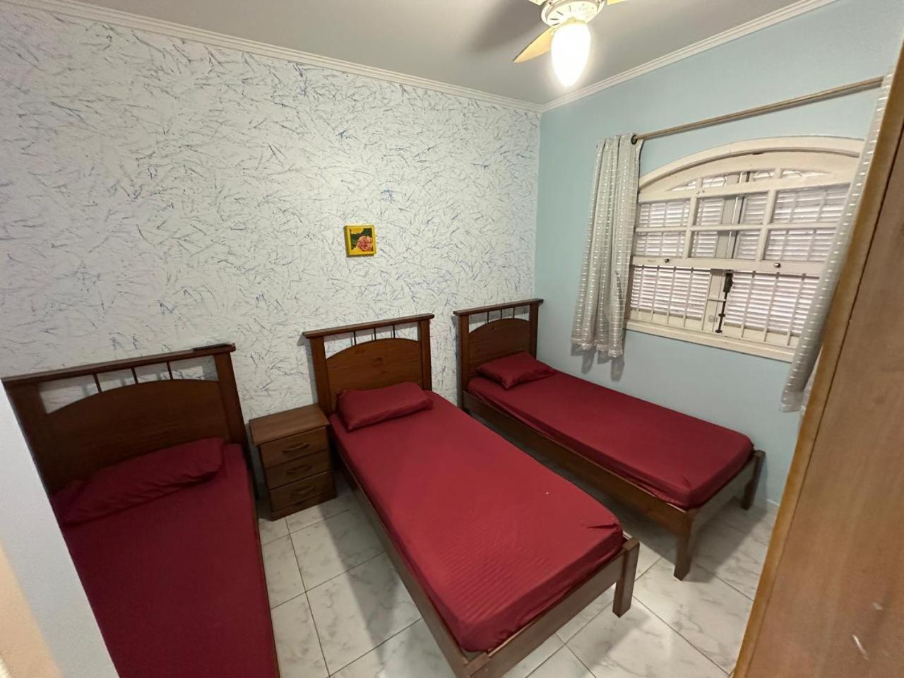 Casa No Centro De Com Piscina