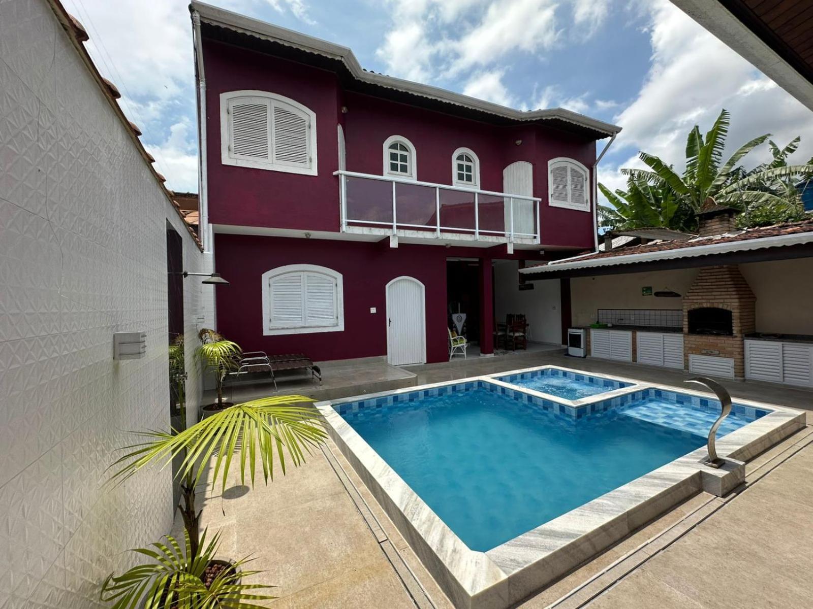 度假居 Casa No Centro De Com Piscina Bertioga