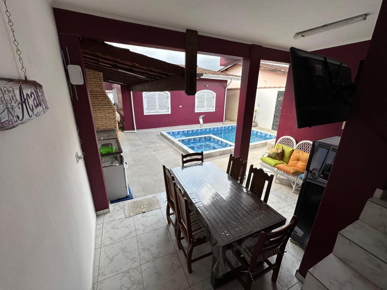 Holiday home Casa No Centro De Com Piscina Bertioga